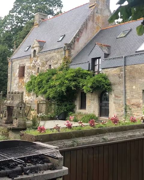 Un cadre verdoyant — bien géré par BBreizh — Maison de gestion de biens